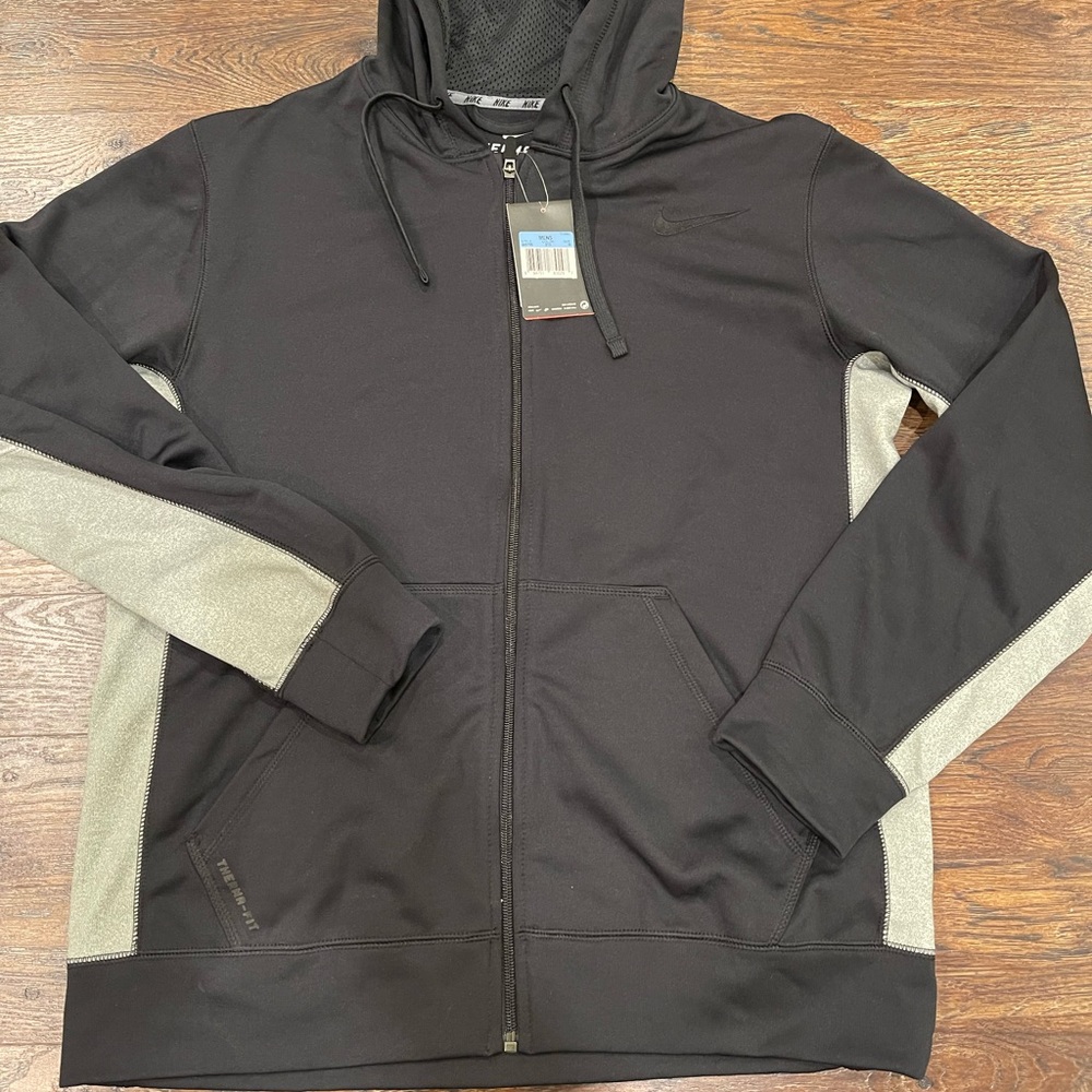 Mens Nike Therma Fit- Zipper Hoodie size Medium